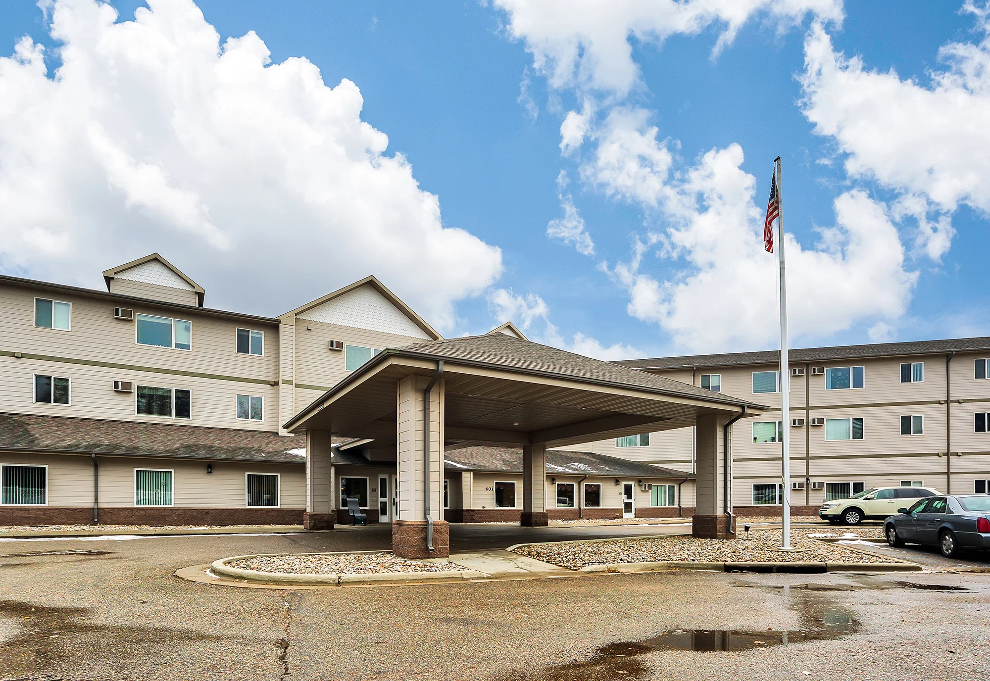 MINOT LODGE SENIOR LIVING