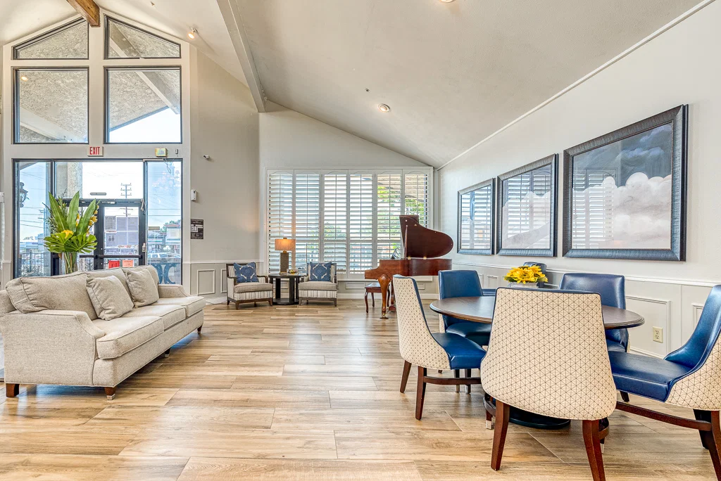 NORTHRIDGE VALLEY SENIOR LIVING