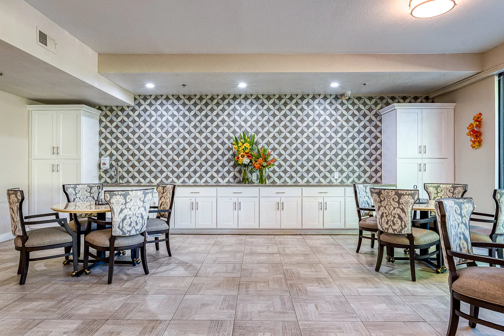 NORTHRIDGE VALLEY SENIOR LIVING