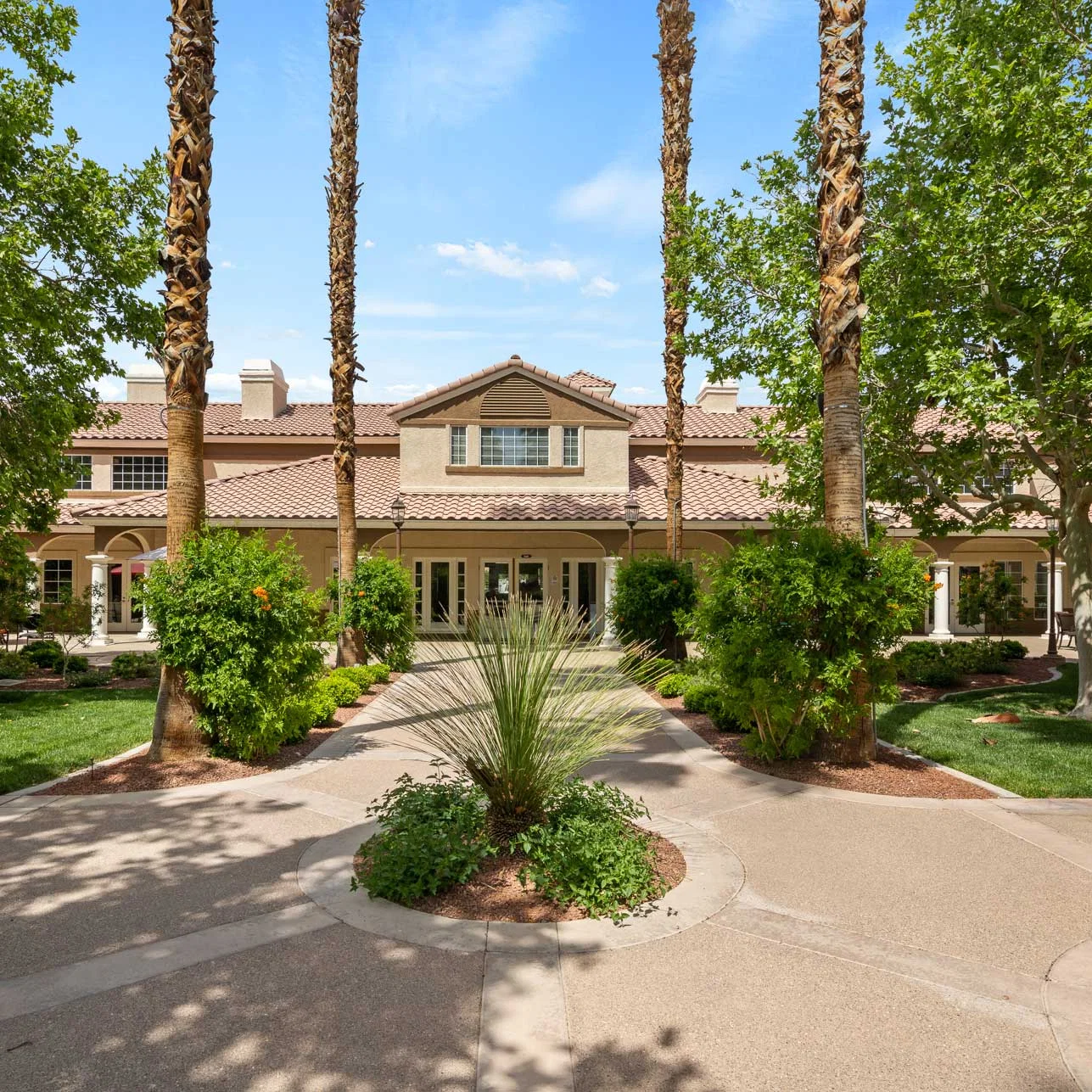 Oakmont of Las Vegas - Assisted Living photo