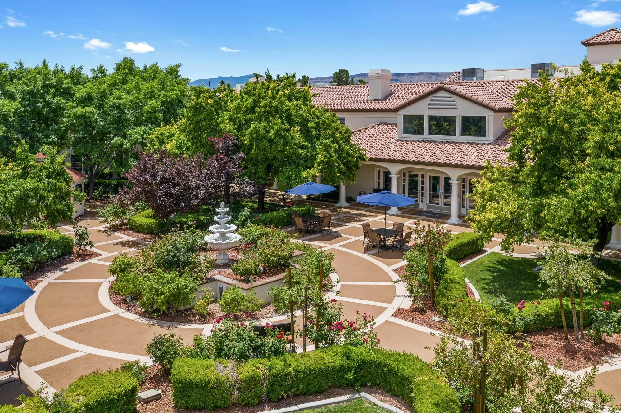 Oakmont of the Lakes