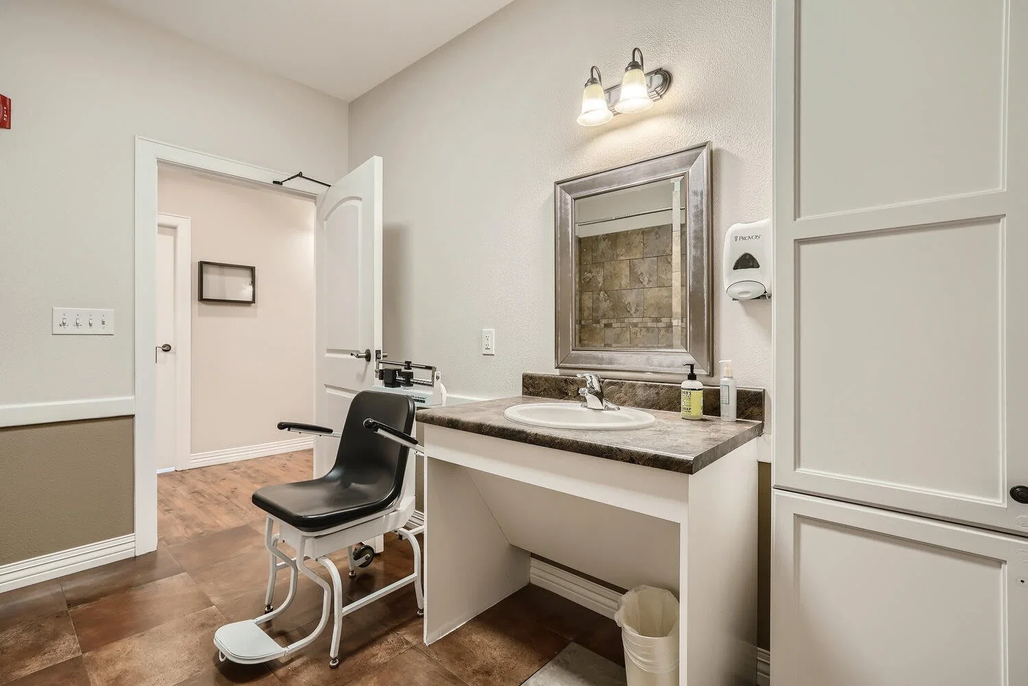 OneStone Oak Senior Living