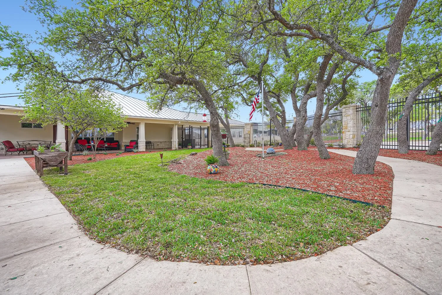 OneStone Oak Senior Living