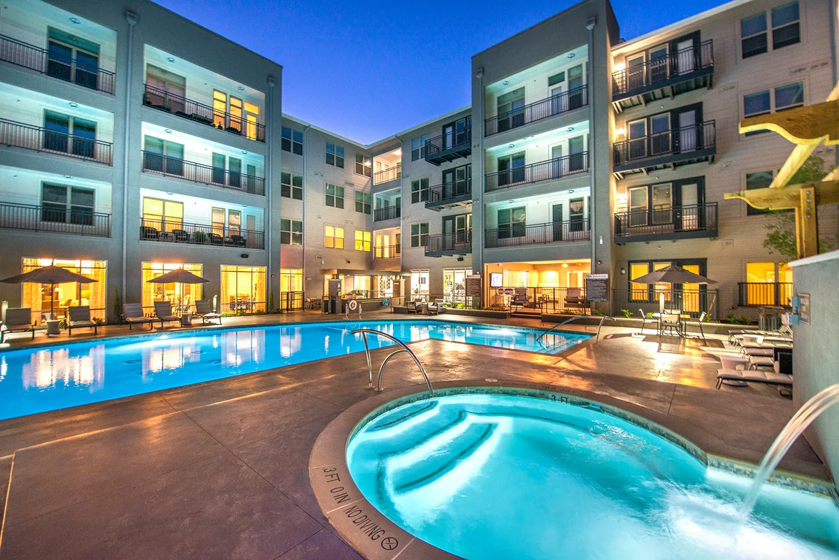 Overture Plano