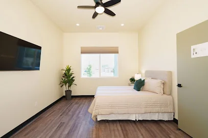 PARADISE VALLEY ALH LLC