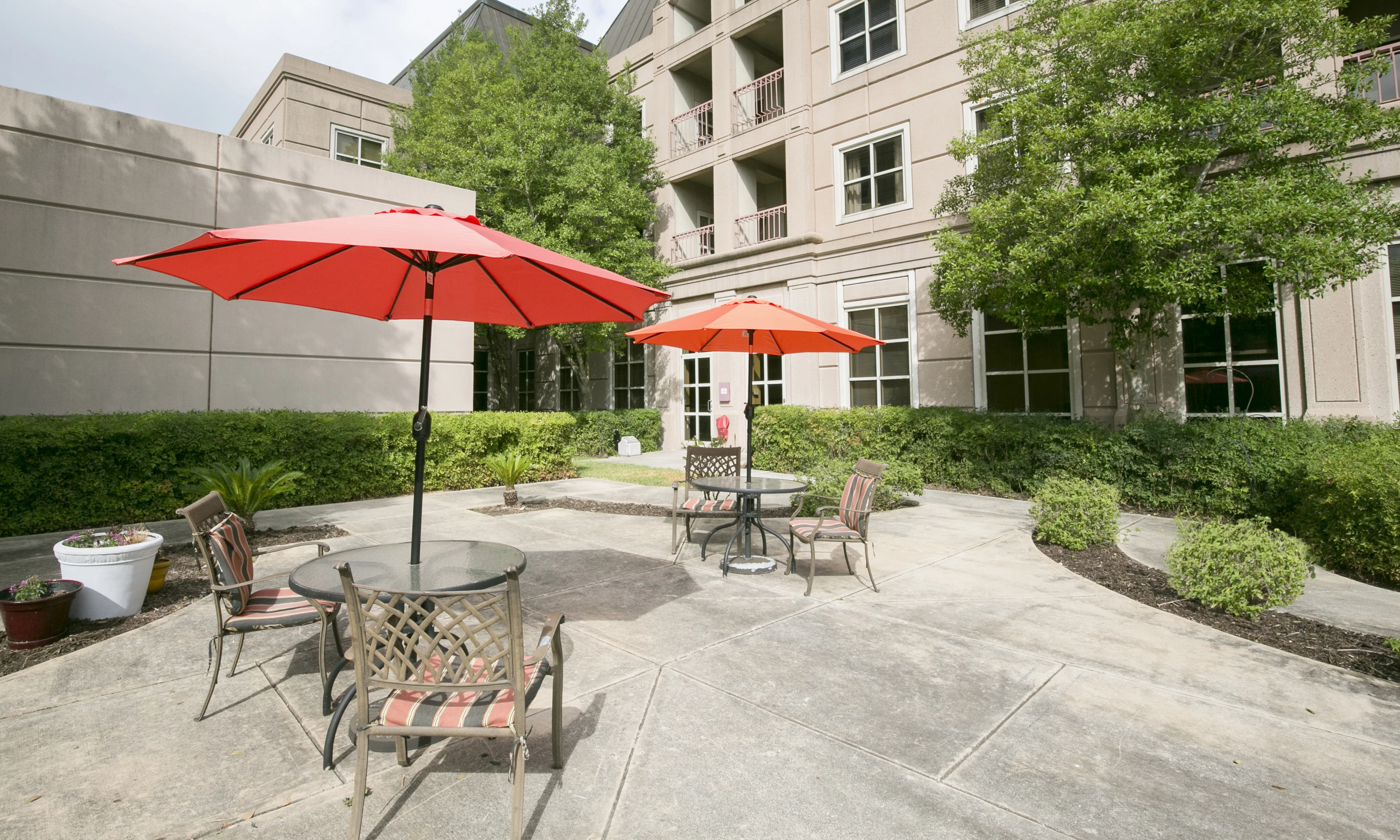 Parklane West Healthcare Center - Assisted Living photo