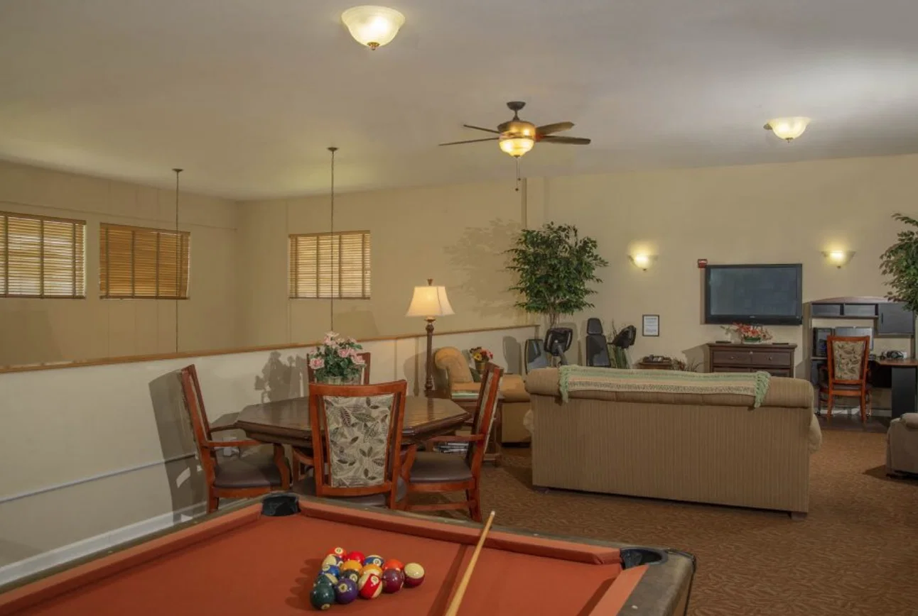 PARKVIEW SENIOR LIVING