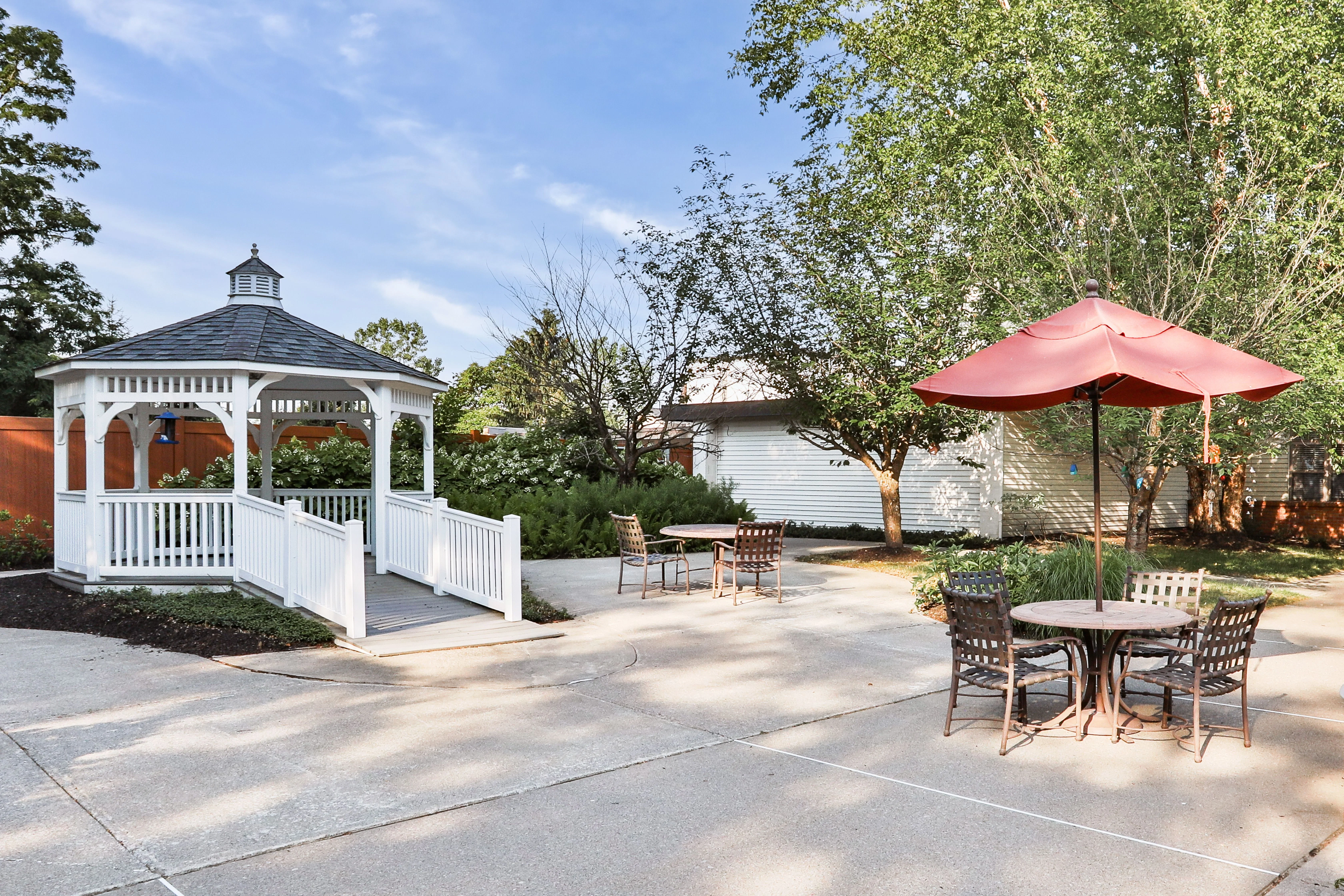 PEREGRINE SENIOR LIVING AT GUILDERLAND