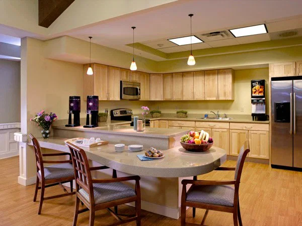 PEREGRINE SENIOR LIVING AT GUILDERLAND