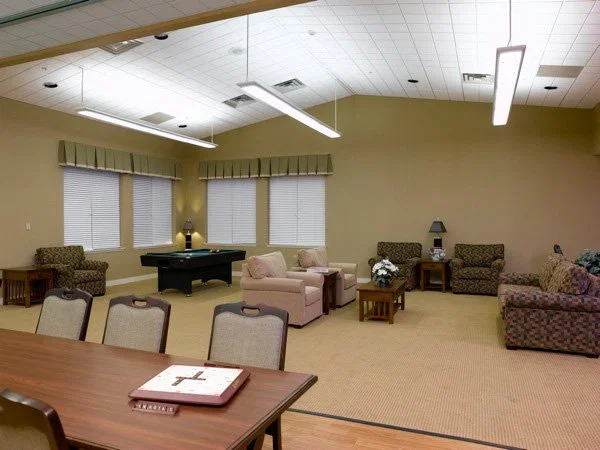 PEREGRINE SENIOR LIVING AT GUILDERLAND