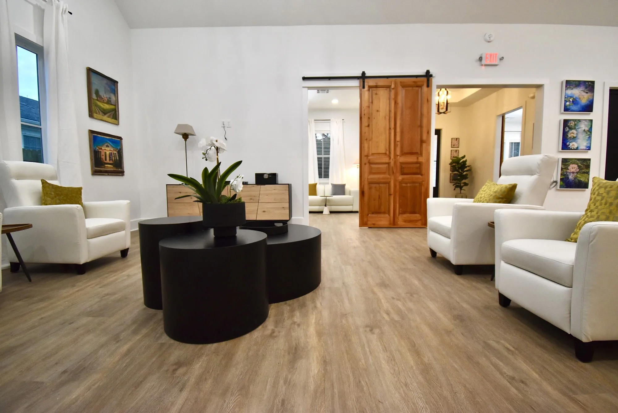 Peristyle Residences - The Jefferson