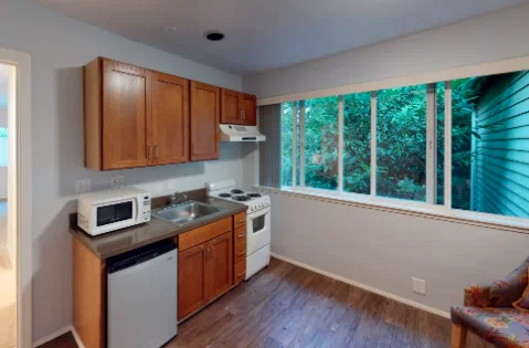 PETERS CREEK RETIREMENT, ASSISTED LIVING & MEMORY CARE