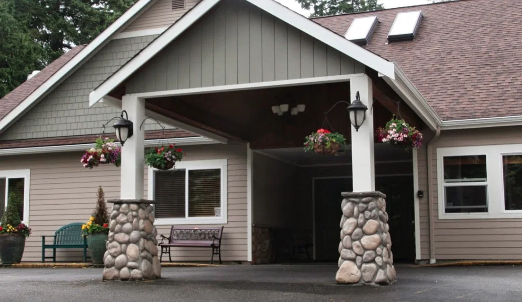 PETERS CREEK RETIREMENT, ASSISTED LIVING & MEMORY CARE