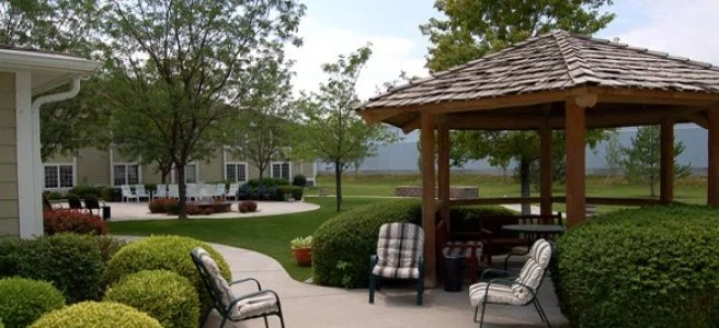 PINE OAKS SENIOR LIVING