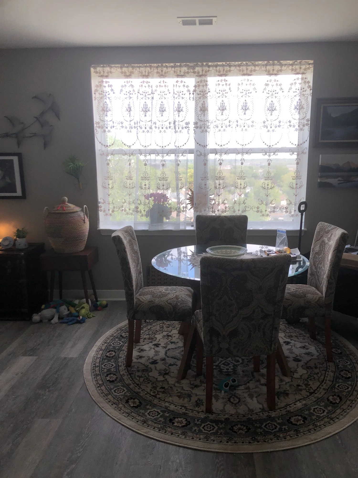 Pine Knoll Apartments