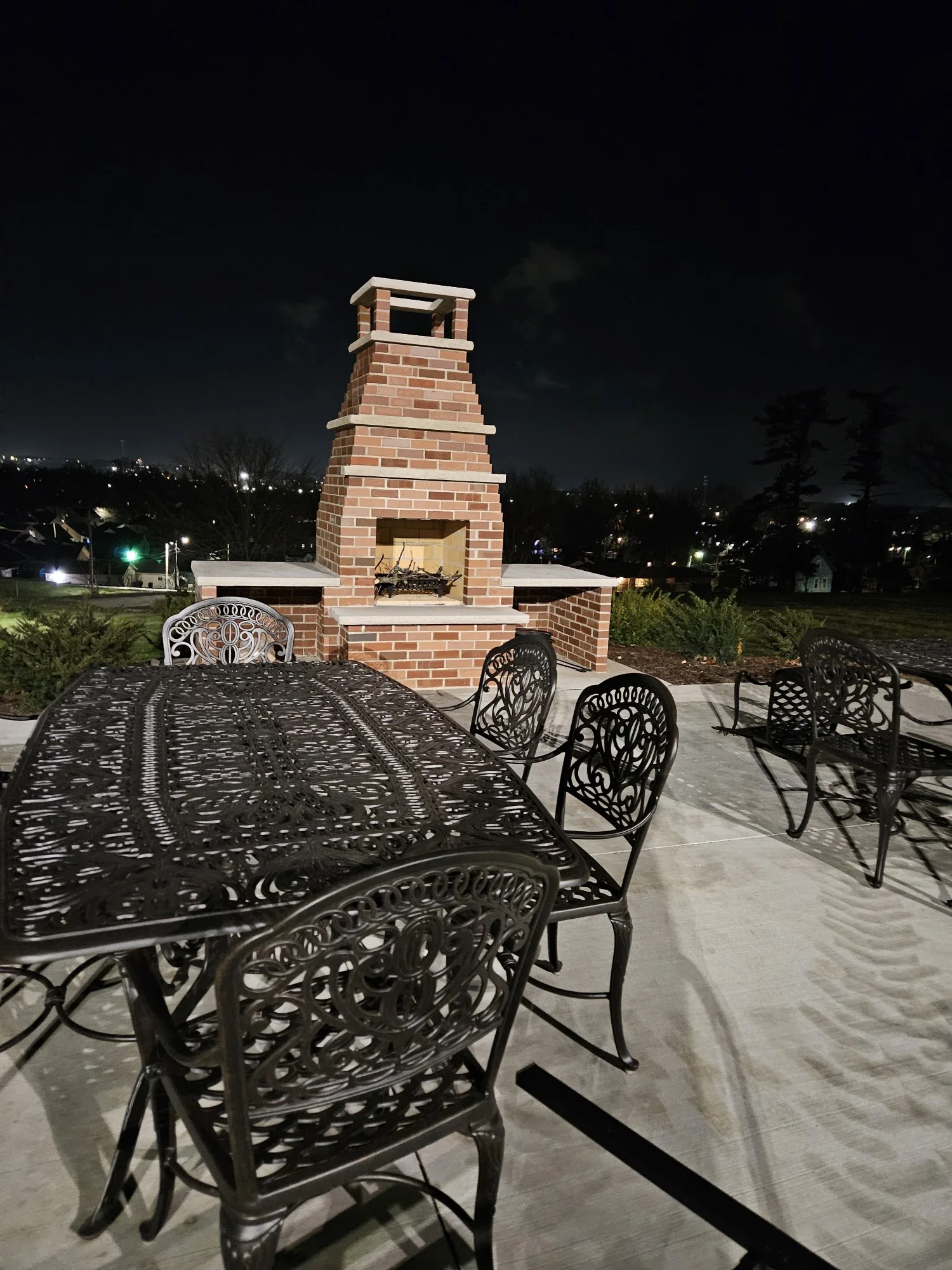 Pine Knoll Apartments
