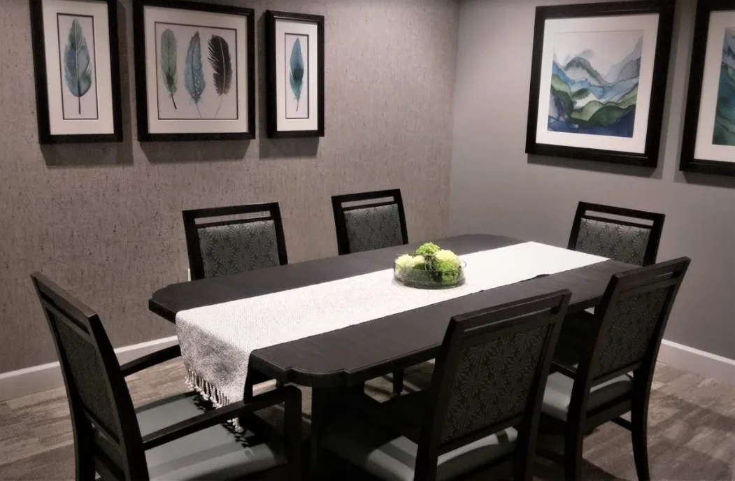 PINNACLE ASSISTED LIVING