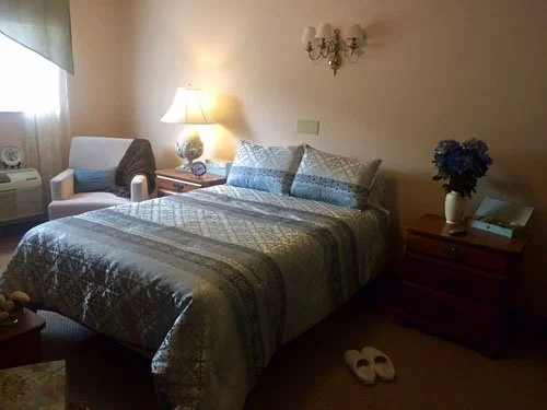 PLANTATION OAKS ASSISTED LIVING AND MEMORY CARE