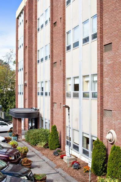 Premier Rehab and Healthcare at Burlington