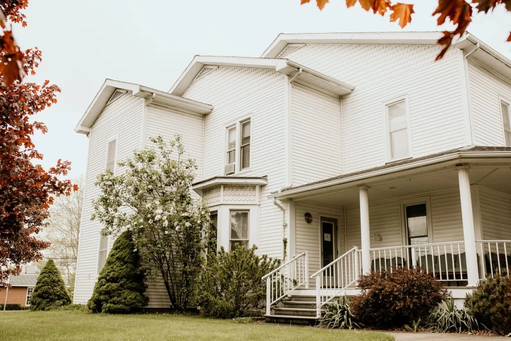 RANDOLPH MANOR