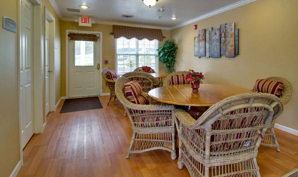 RAVENWOOD SENIOR LIVING