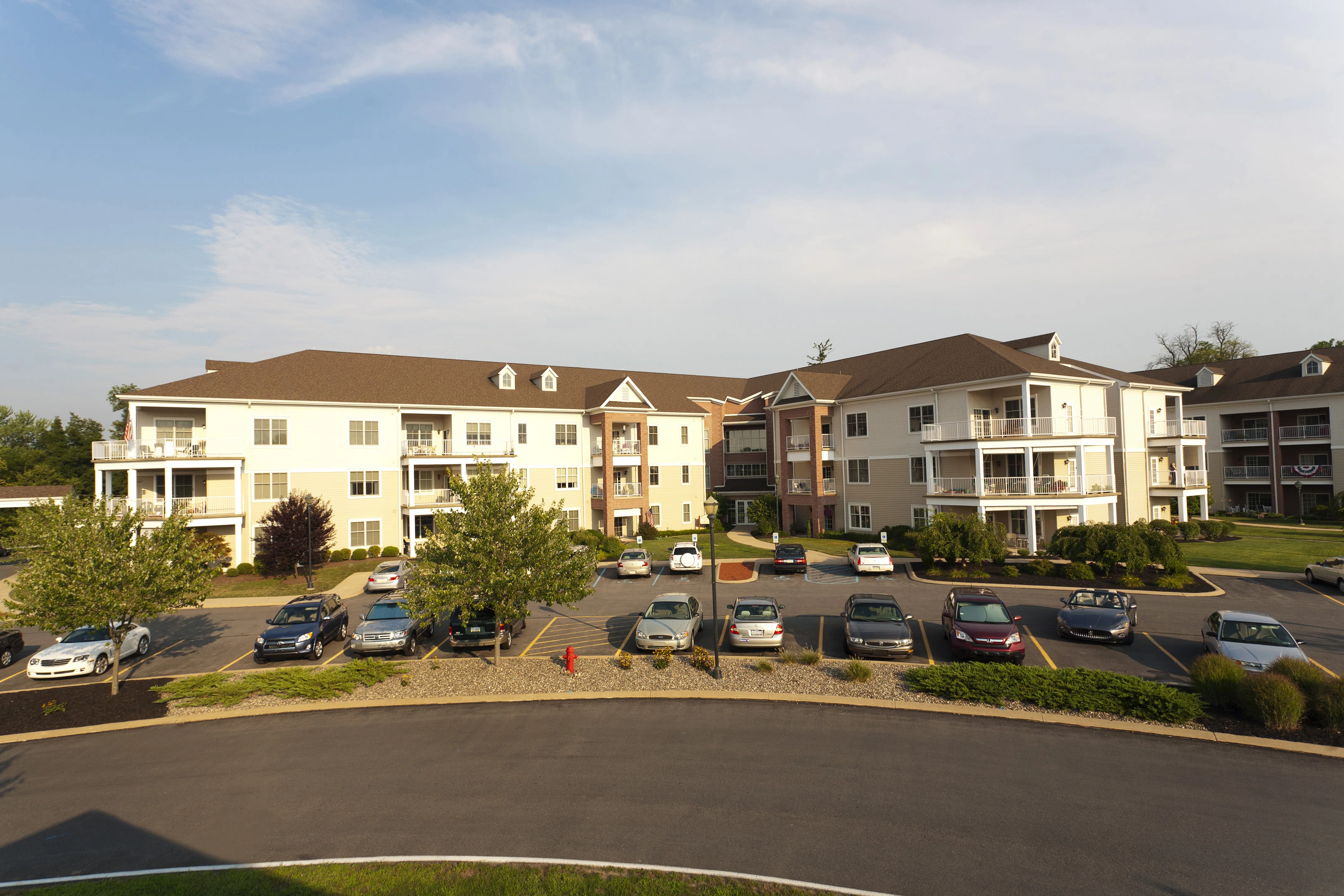 RIVERWOODS SENIOR LIVING COMMUNITY