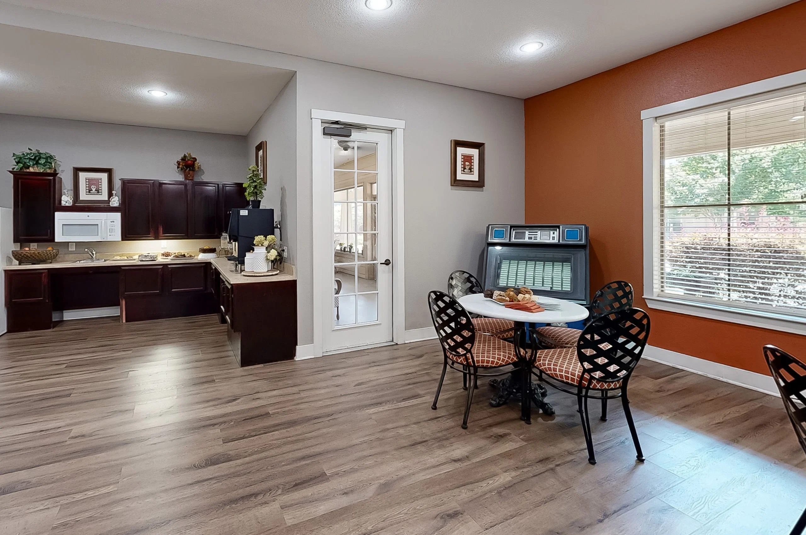 ROCK RIDGE ASSISTED LIVING & MEMORY CARE
