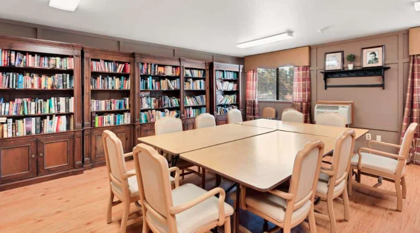 ROYAL COLUMBIAN SENIOR LIVING