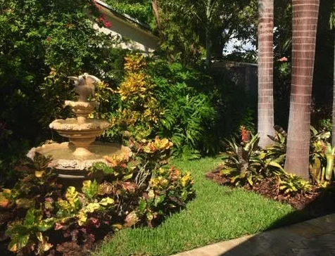 ROYAL PALM SENIOR RESIDENCE