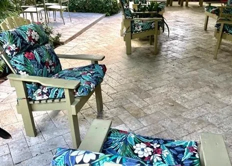 ROYAL PALM SENIOR RESIDENCE