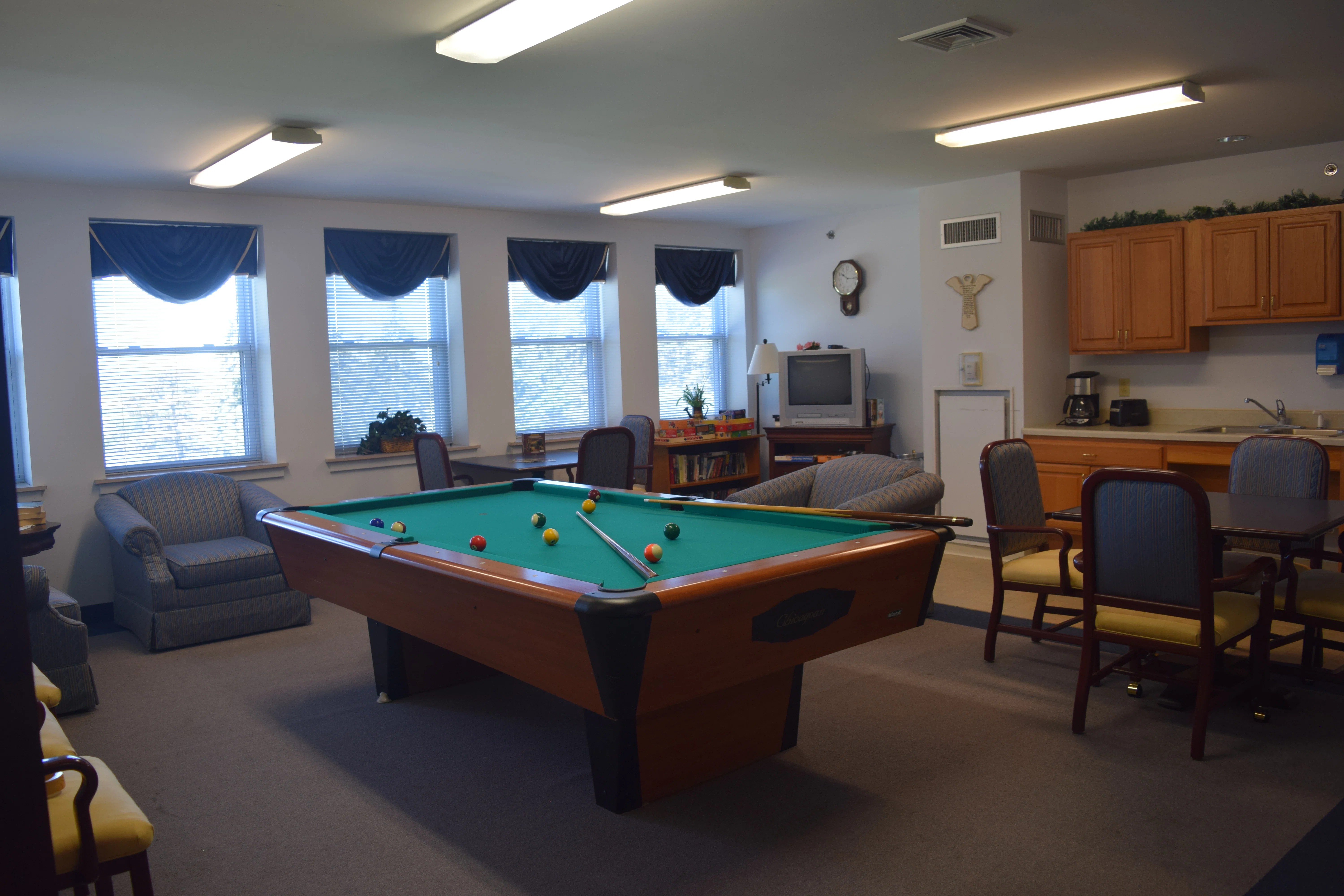 SACRED HEART VILLA SENIOR LIVING