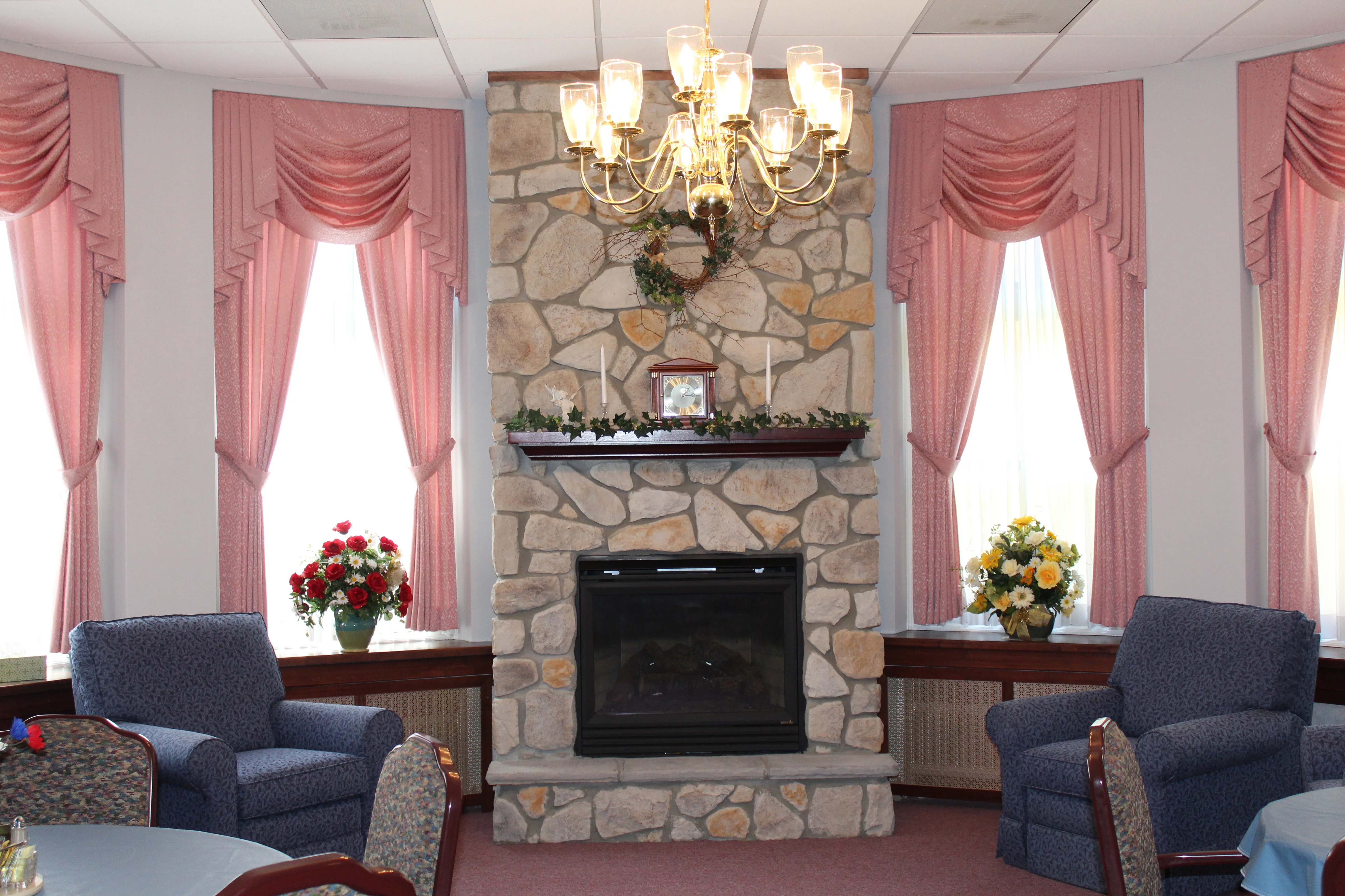 SACRED HEART VILLA SENIOR LIVING