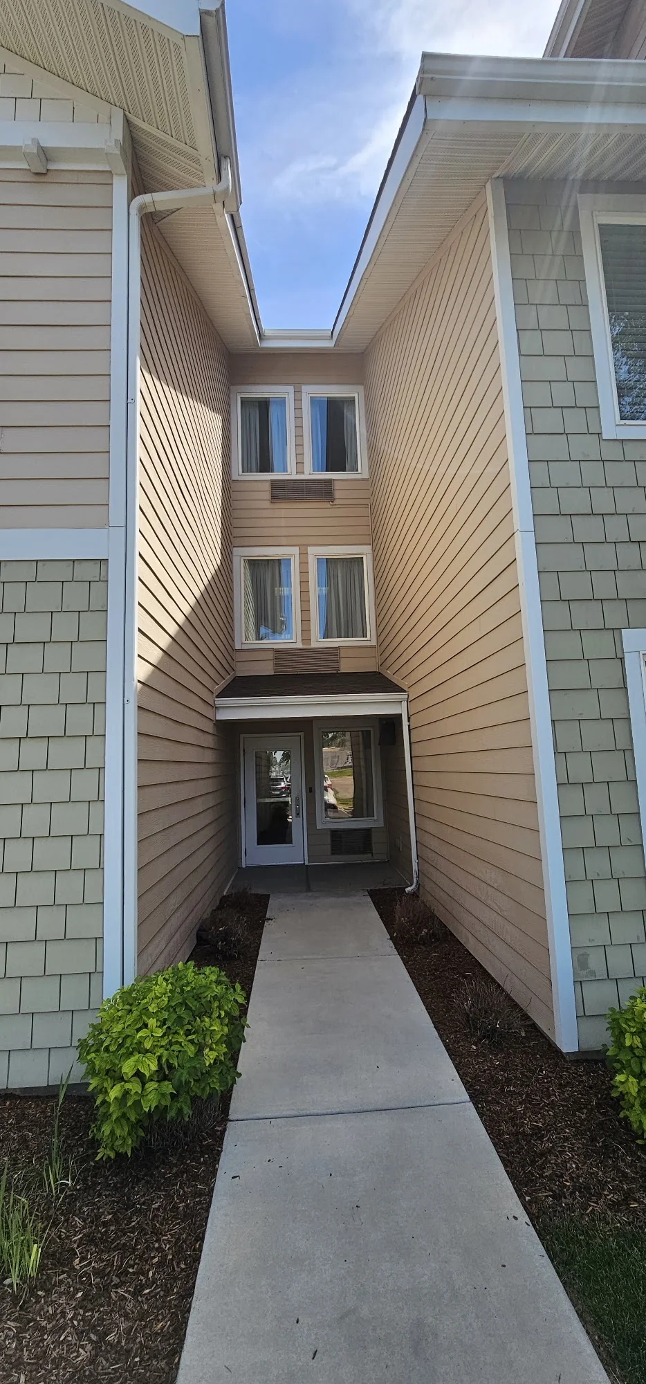 Salmon Creek Gracious Retirement Living