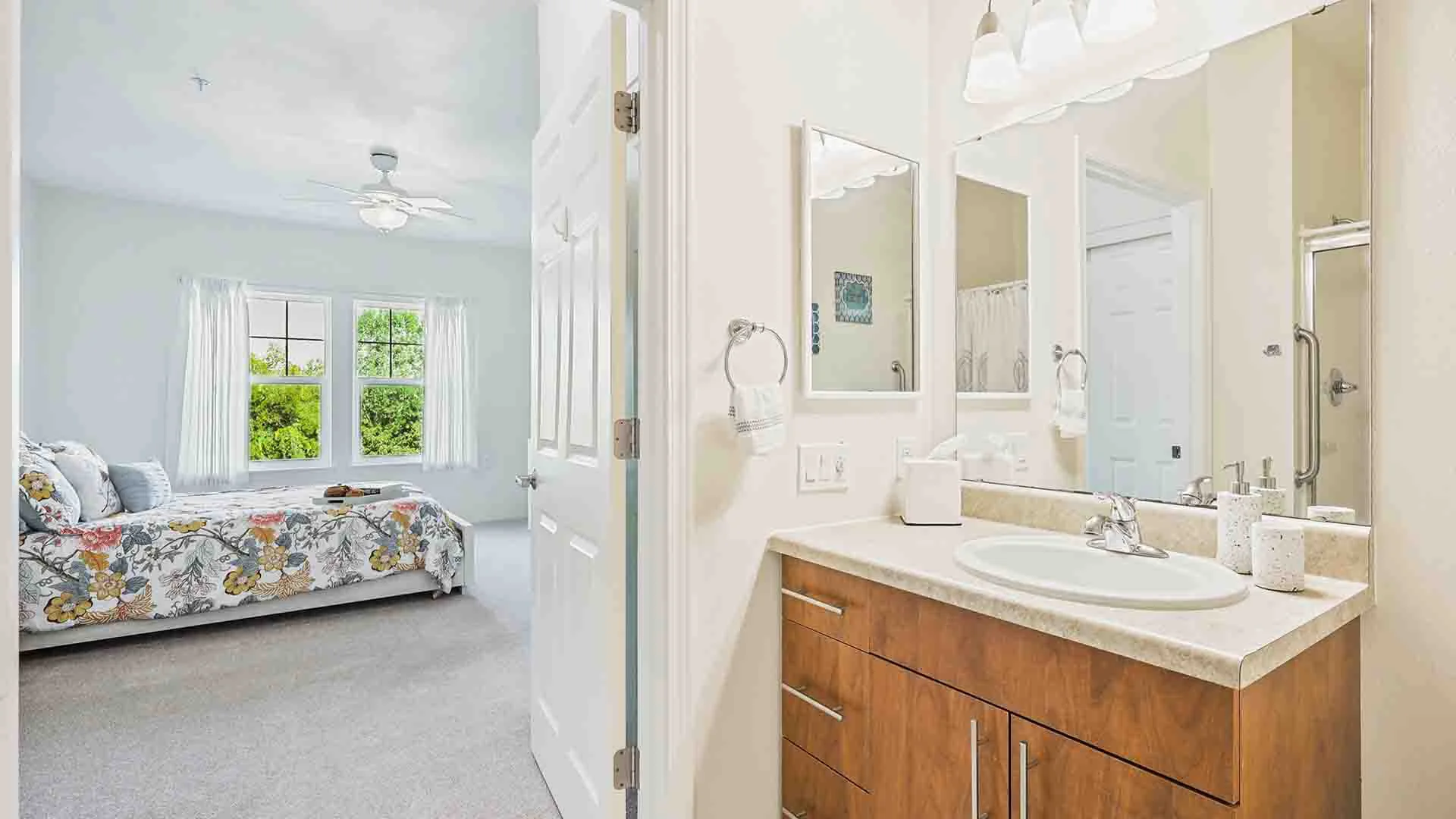Salmon Creek Gracious Retirement Living