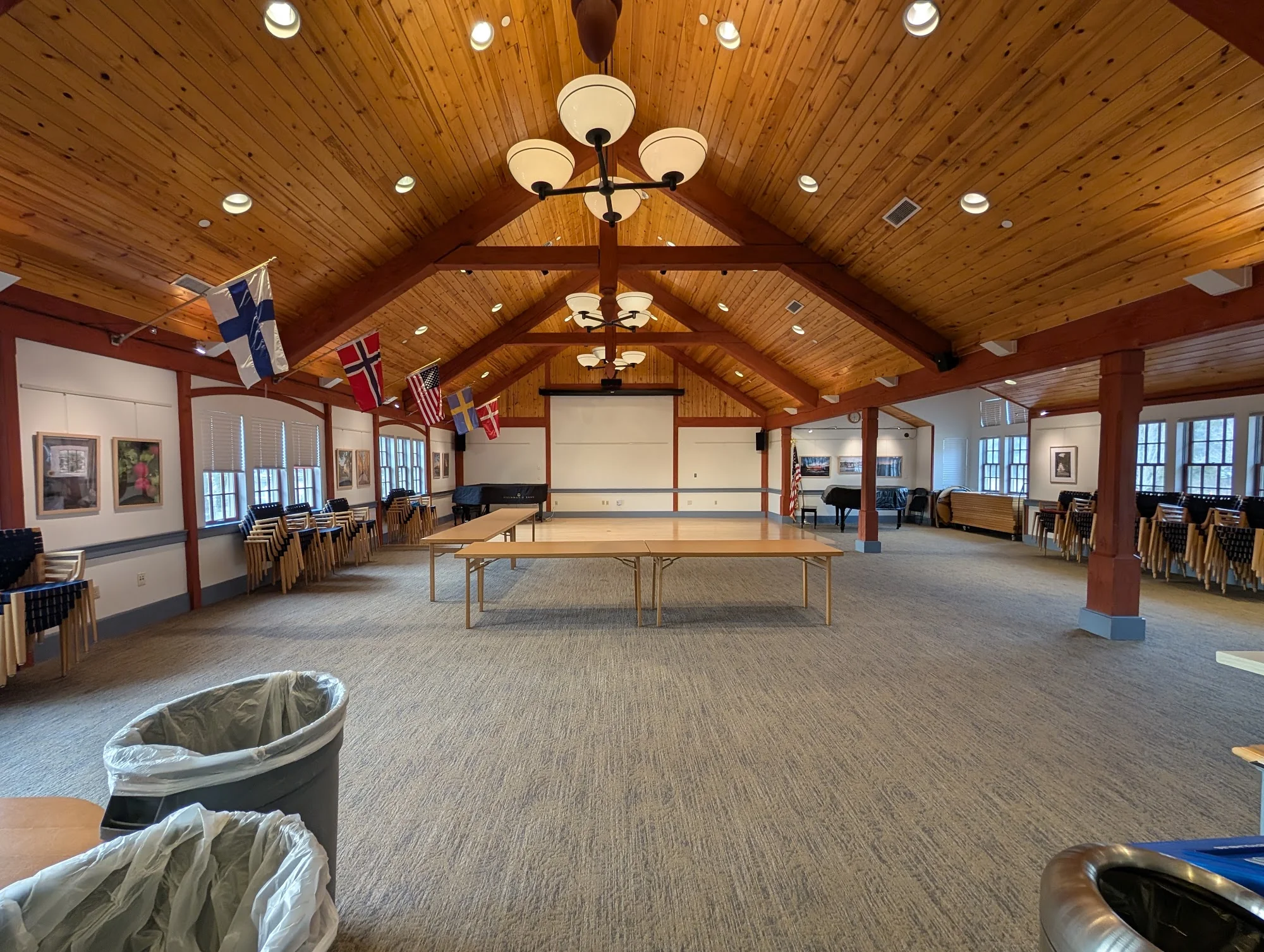 Scandinavian Living Center