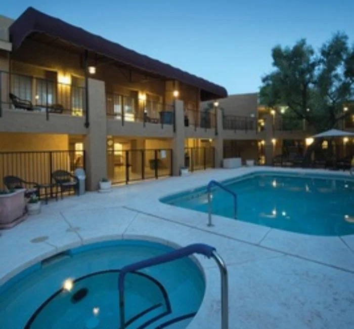 SCOTTSDALE VILLAGE SQUARE