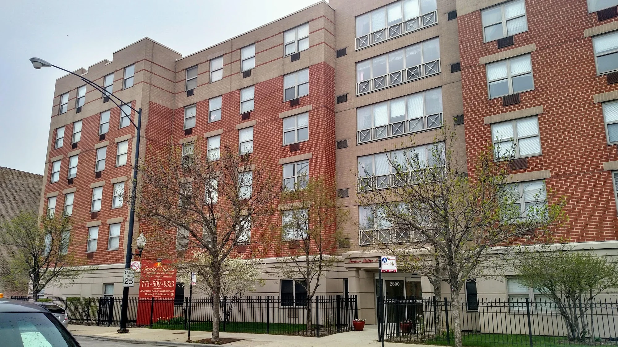 Senior Suites of Ravenswood Manor