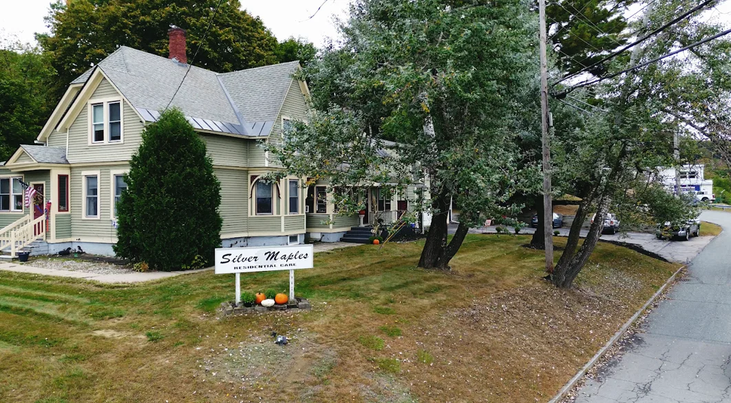 SILVER MAPLES RESIDENCE