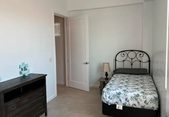 SIMPLE LIVING ASSISTED CARE