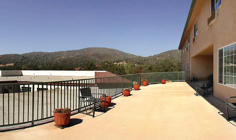 SKYLINE PLACE