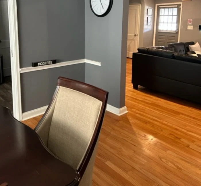 STEWART MANOR LLC
