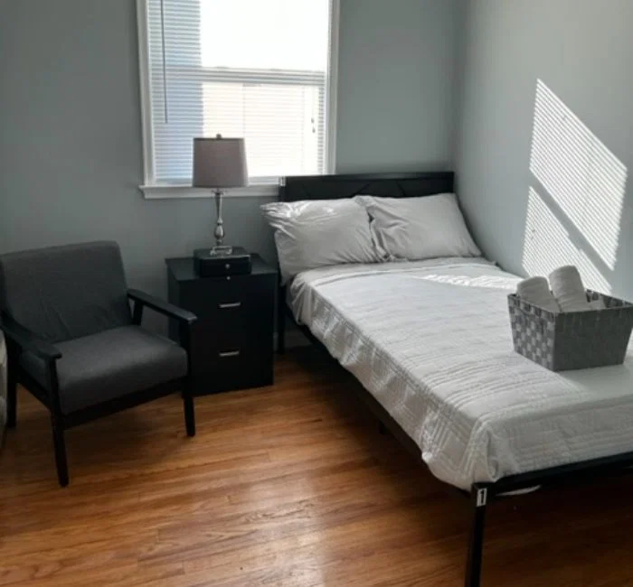 STEWART MANOR LLC