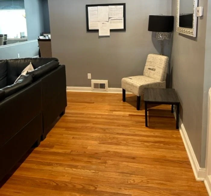 STEWART MANOR LLC