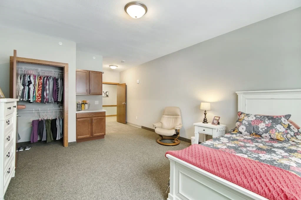 SUITE LIVING OF RAMSEY