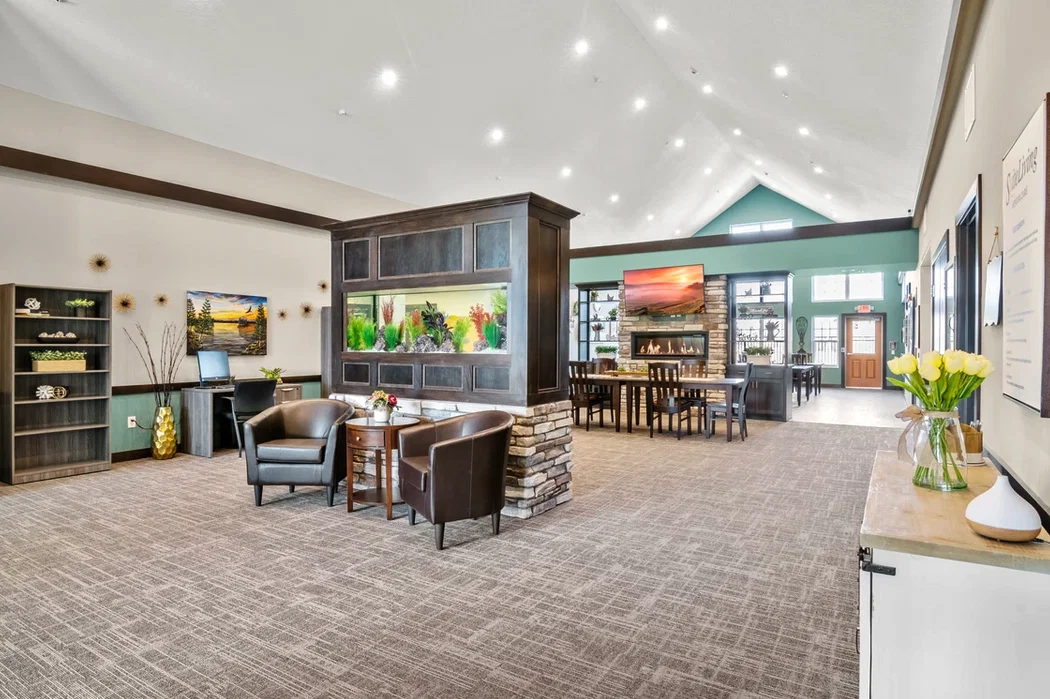 SUITE LIVING OF ROSEMOUNT