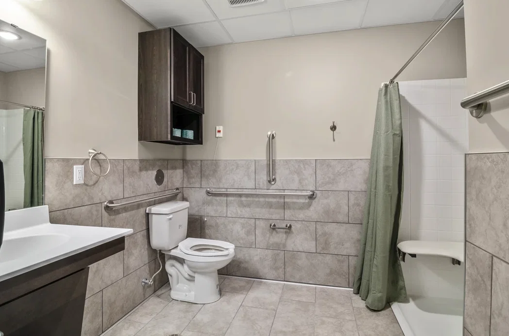 SUITE LIVING OF ROSEMOUNT