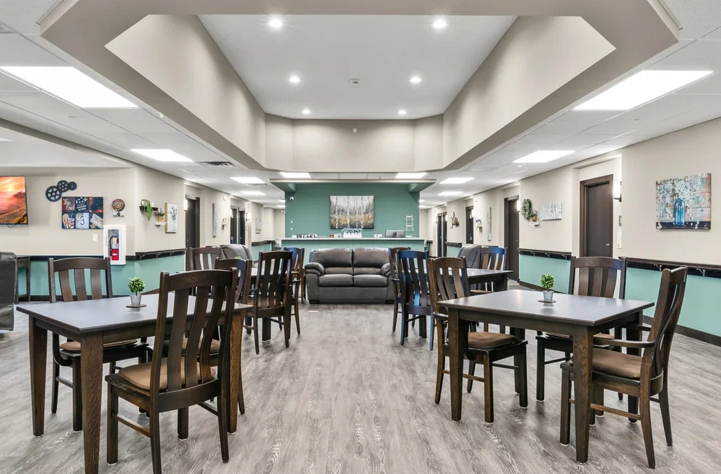 SUITE LIVING OF ROSEMOUNT