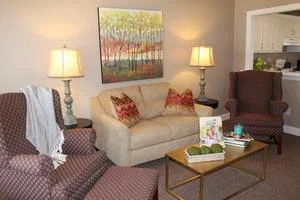 SUMMERHILL SENIOR LIVING COMMUNITY