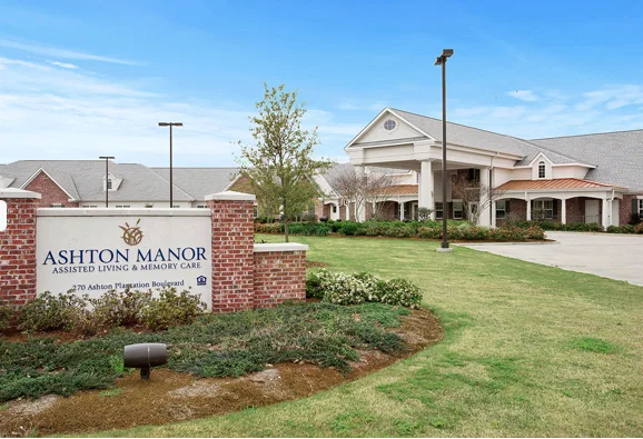 Summerhouse Ashton Manor - Assisted Living photo