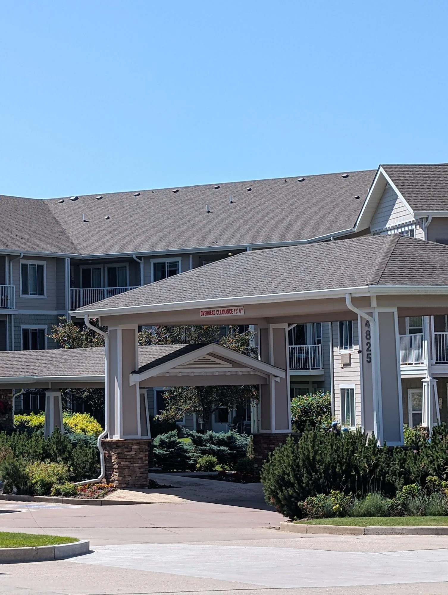 Summit Glen Gracious Retirement Living